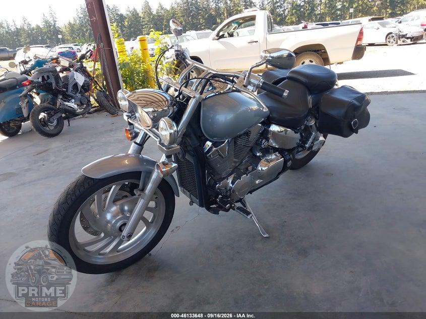 2004 HONDA VTX1300 C — фото 2