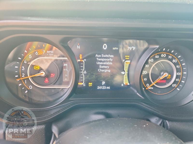 2025 JEEP WRANGLER — фото 9