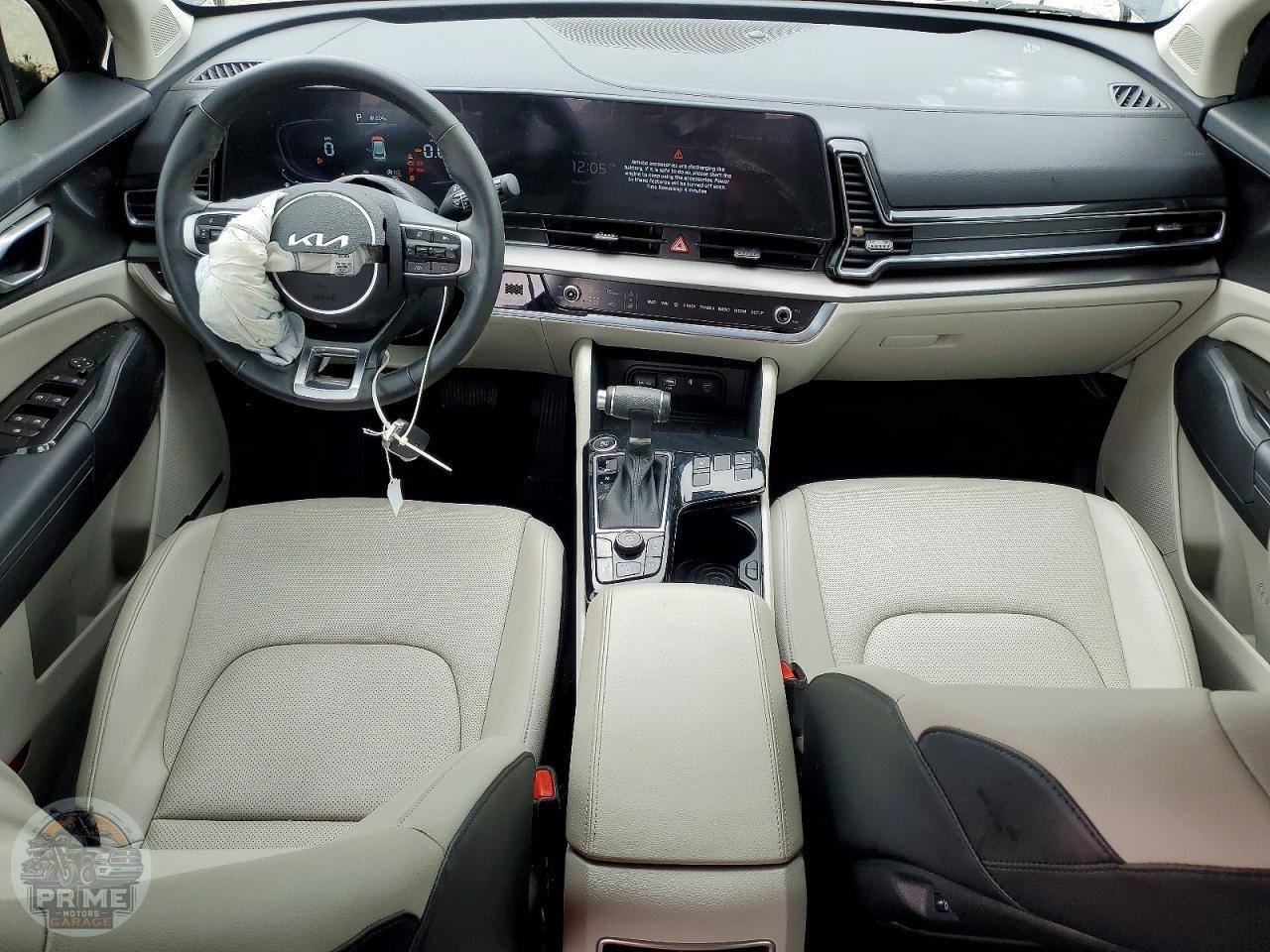 2025 KIA SPORTAGE — фото 8