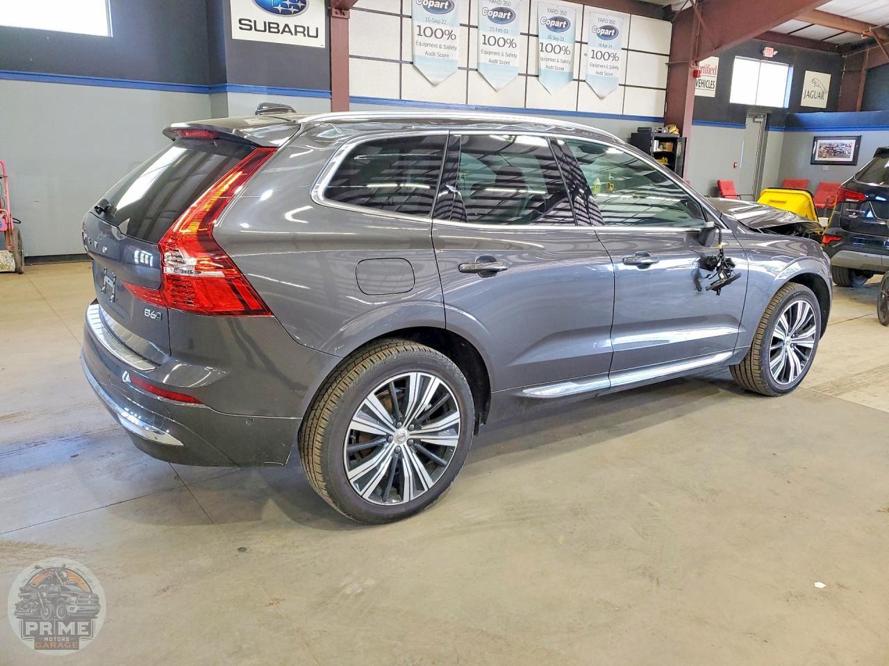2022 VOLVO XC60 — фото 3