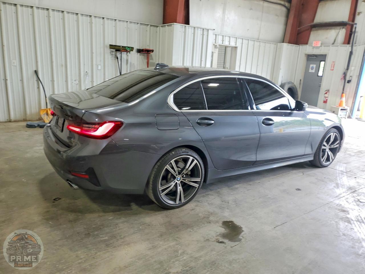 2021 BMW 3 SERIES — фото 3