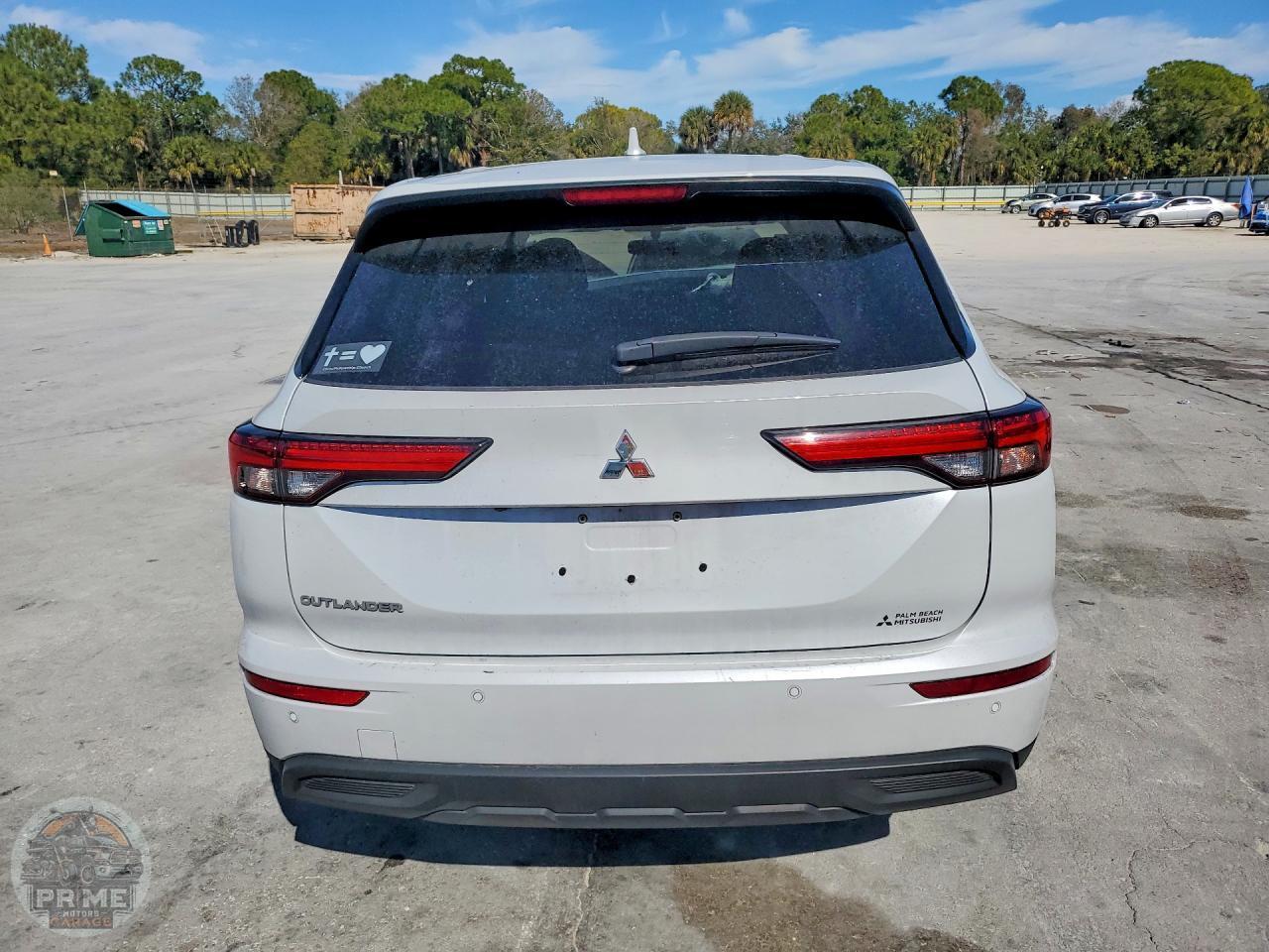 2022 MITSUBISHI OUTLANDER — фото 6