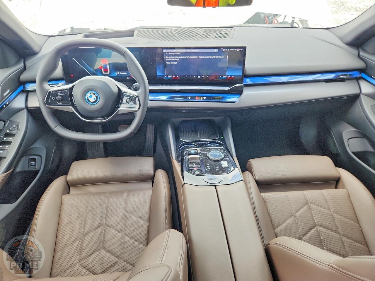 2025 BMW I5 — фото 39