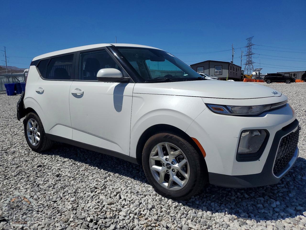 2022 KIA SOUL — фото 4