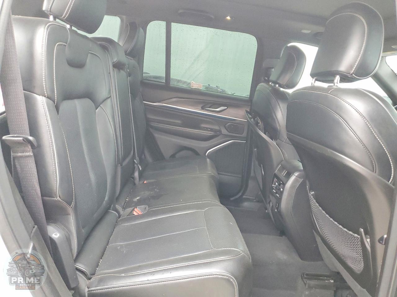 2023 JEEP GRAND CHEROKEE — фото 11
