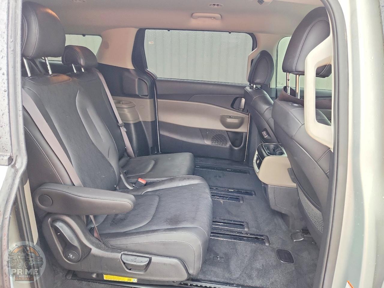 2025 KIA CARNIVAL — фото 11