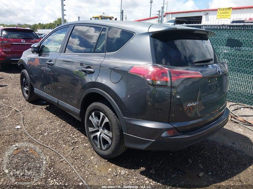2018 TOYOTA RAV4 LE — фото 3