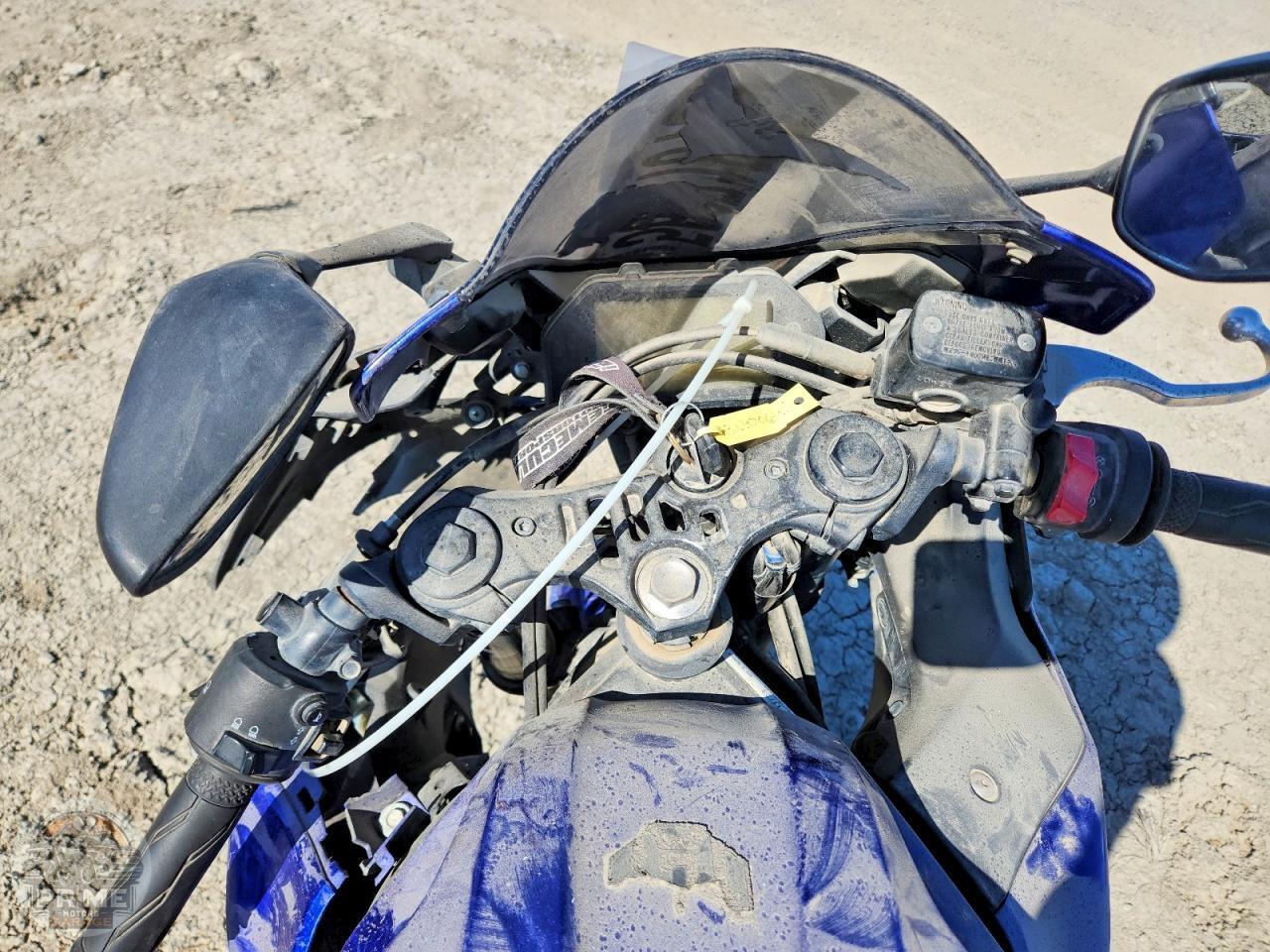 2024 YAMAHA YZFR3 — фото 7