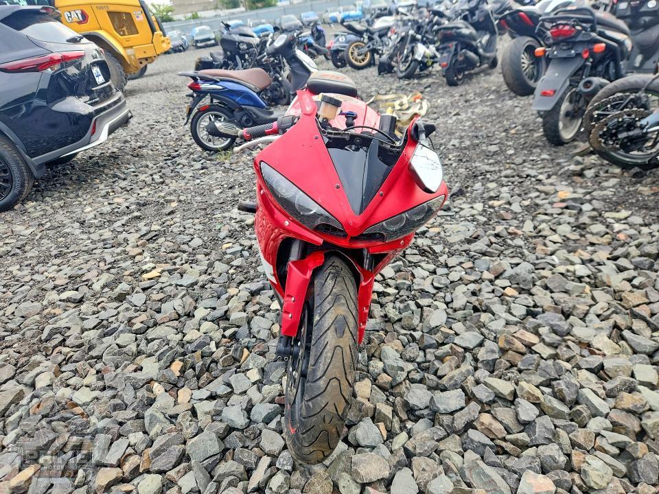 2005 YAMAHA YZFR6 — фото 2