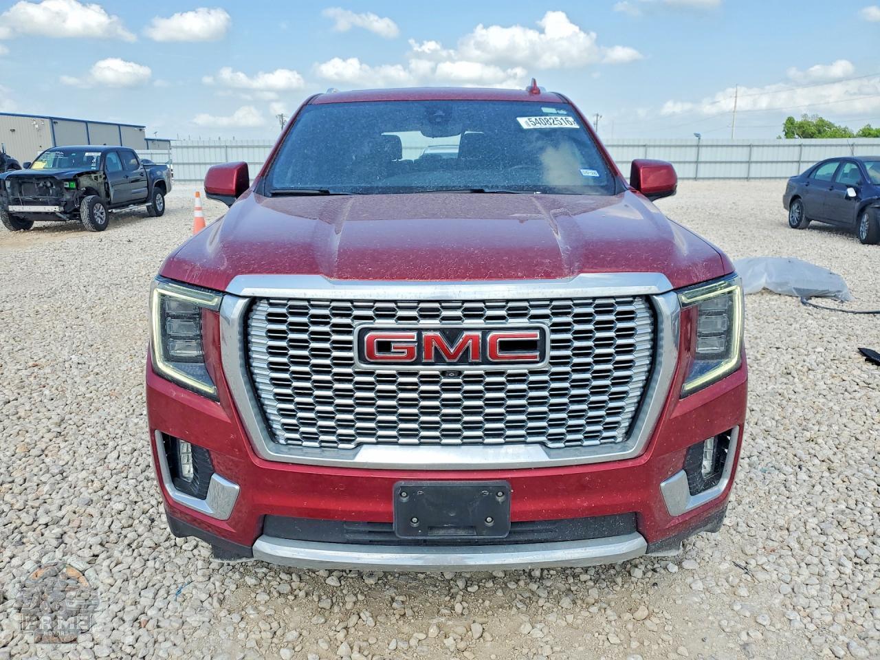 2021 GMC YUKON — фото 5