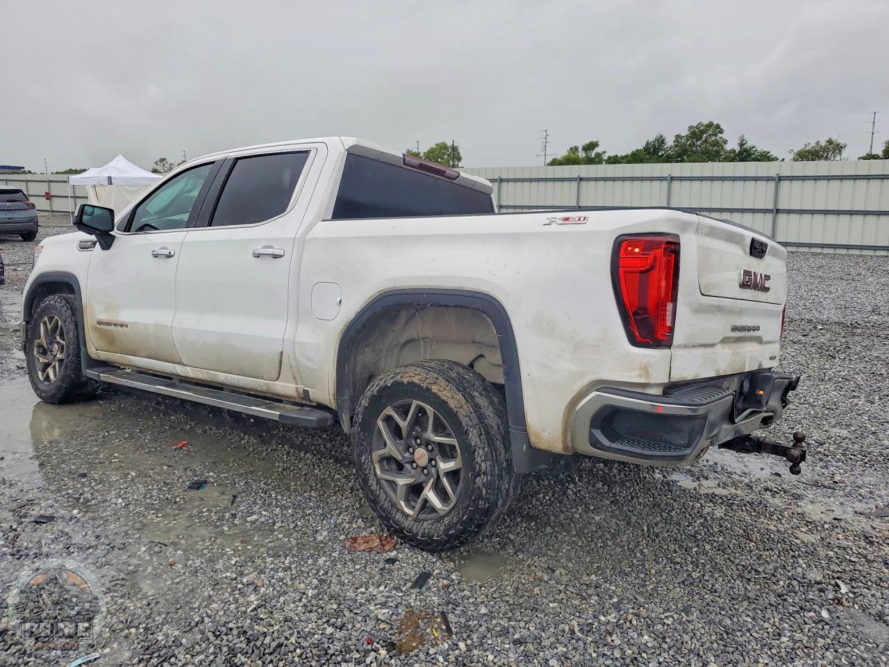 2022 GMC SIERRA — фото 2