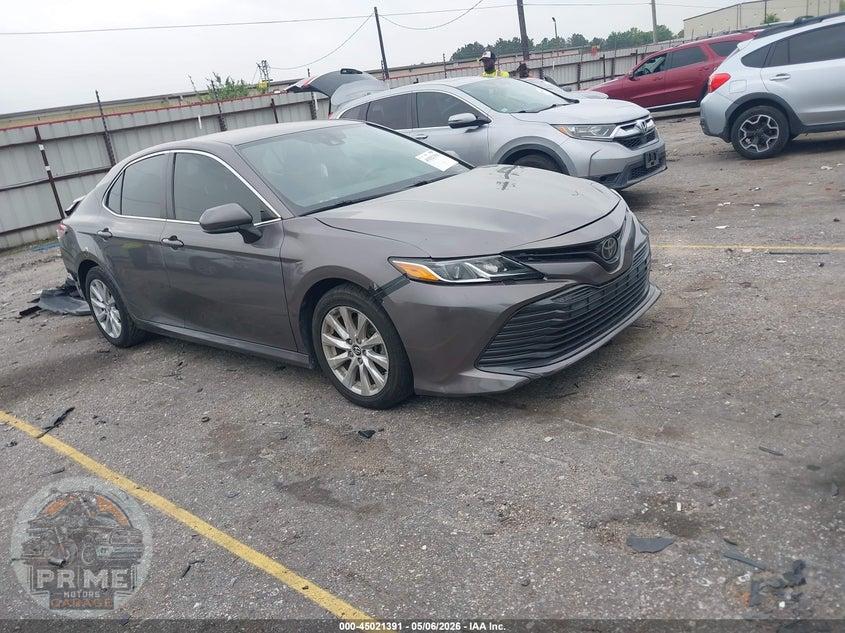 2019 TOYOTA CAMRY LE — фото 1