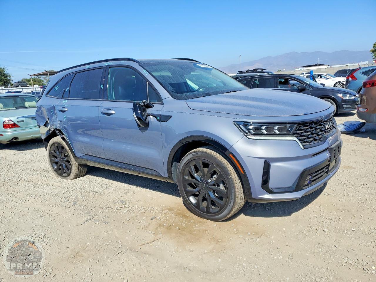 2023 KIA SORENTO — фото 4