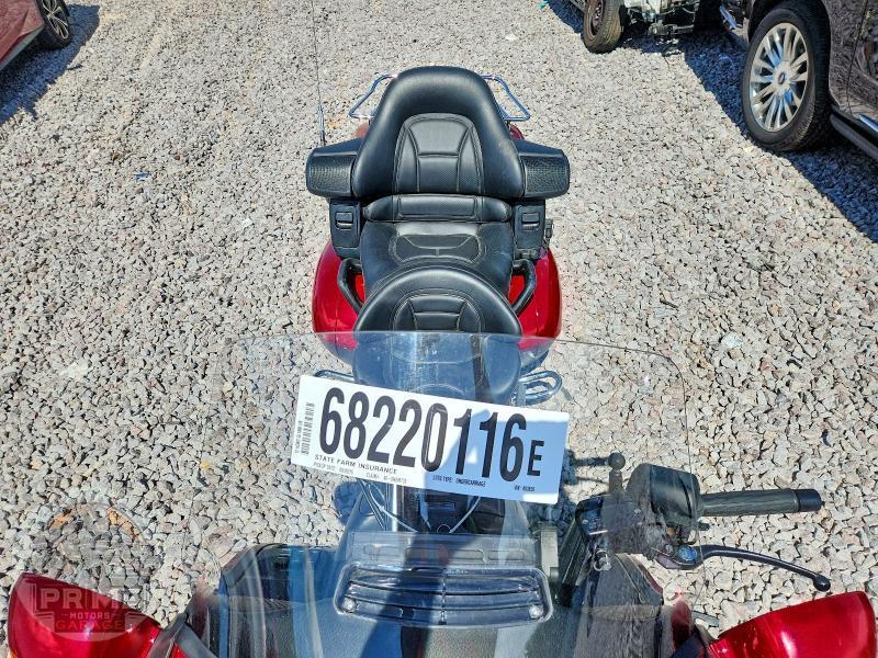 2012 HONDA GL1800 — фото 5