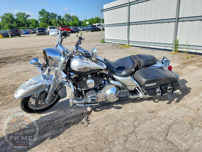2003 HARLEY-DAVIDSON FLHRCI (ROAD KING CLASSIC) — фото 3