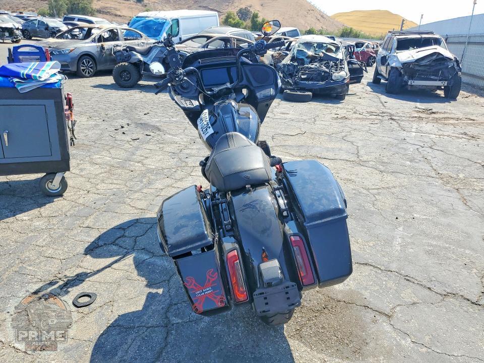 2026 HARLEY-DAVIDSON FLTRX (ROAD GLIDE, ROAD GLIDE CUSTOM) — фото 4