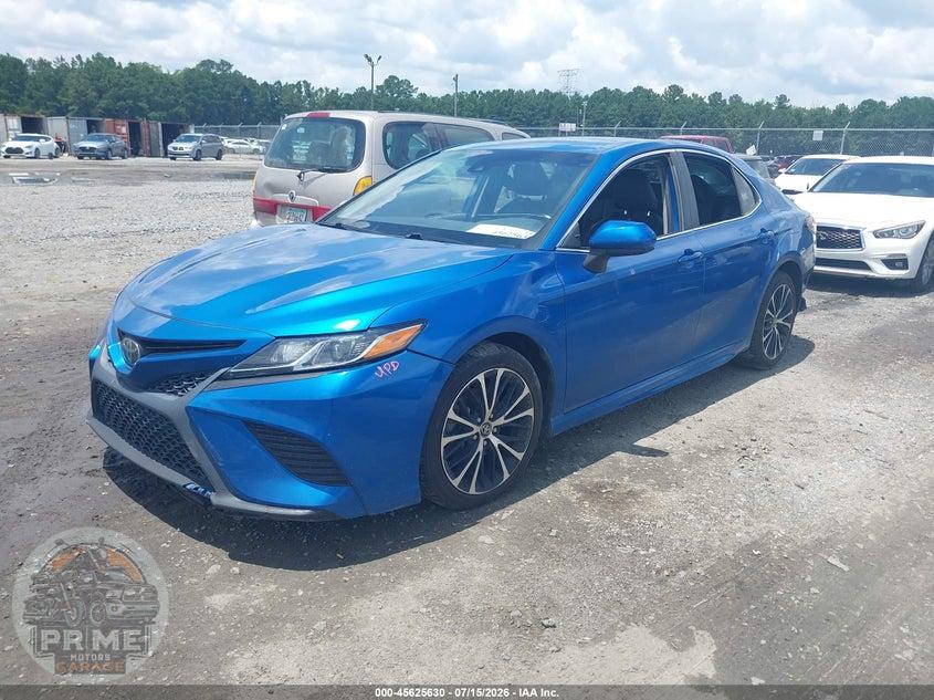 2019 TOYOTA CAMRY SE — фото 2