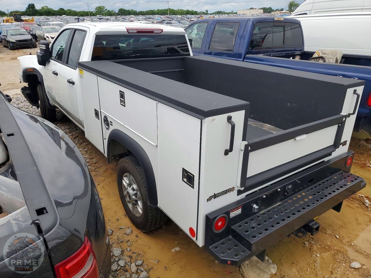 2025 GMC SIERRA — фото 2
