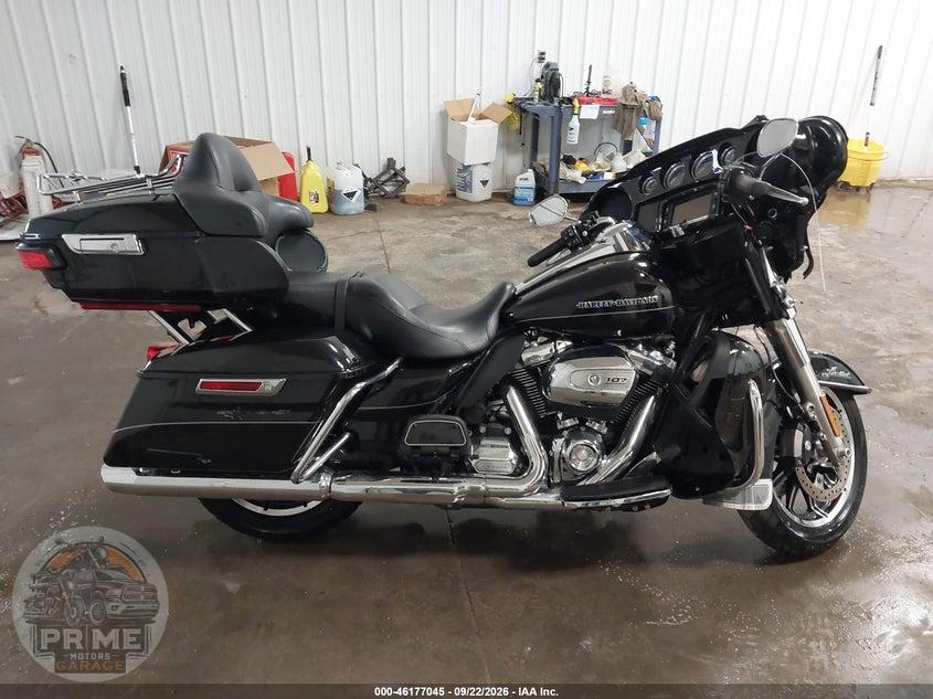 2017 HARLEY-DAVIDSON FLHTK (ULTRA LIMITED) ULTRA LIMITED — фото 12