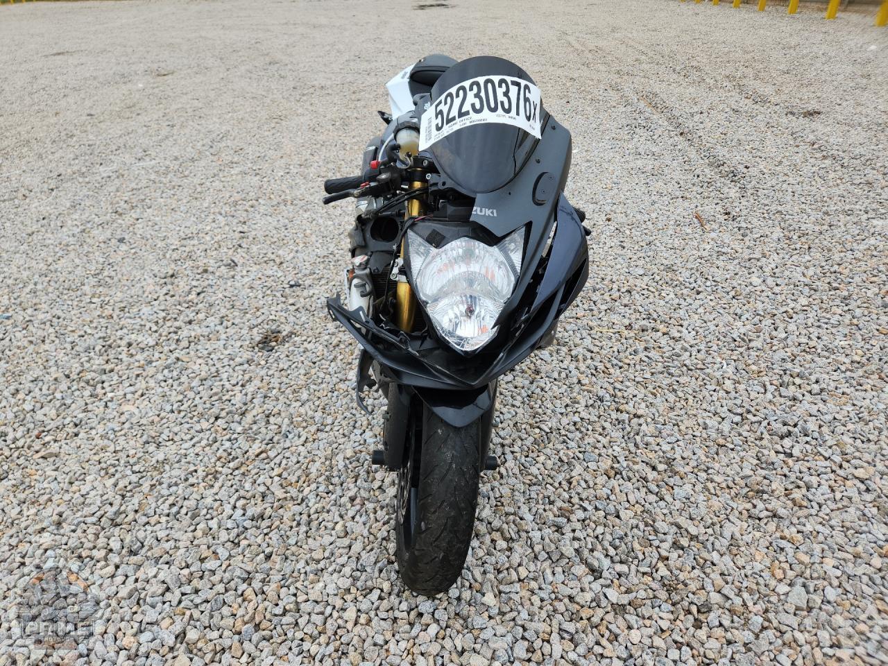 2015 SUZUKI GSX R750 — фото 2