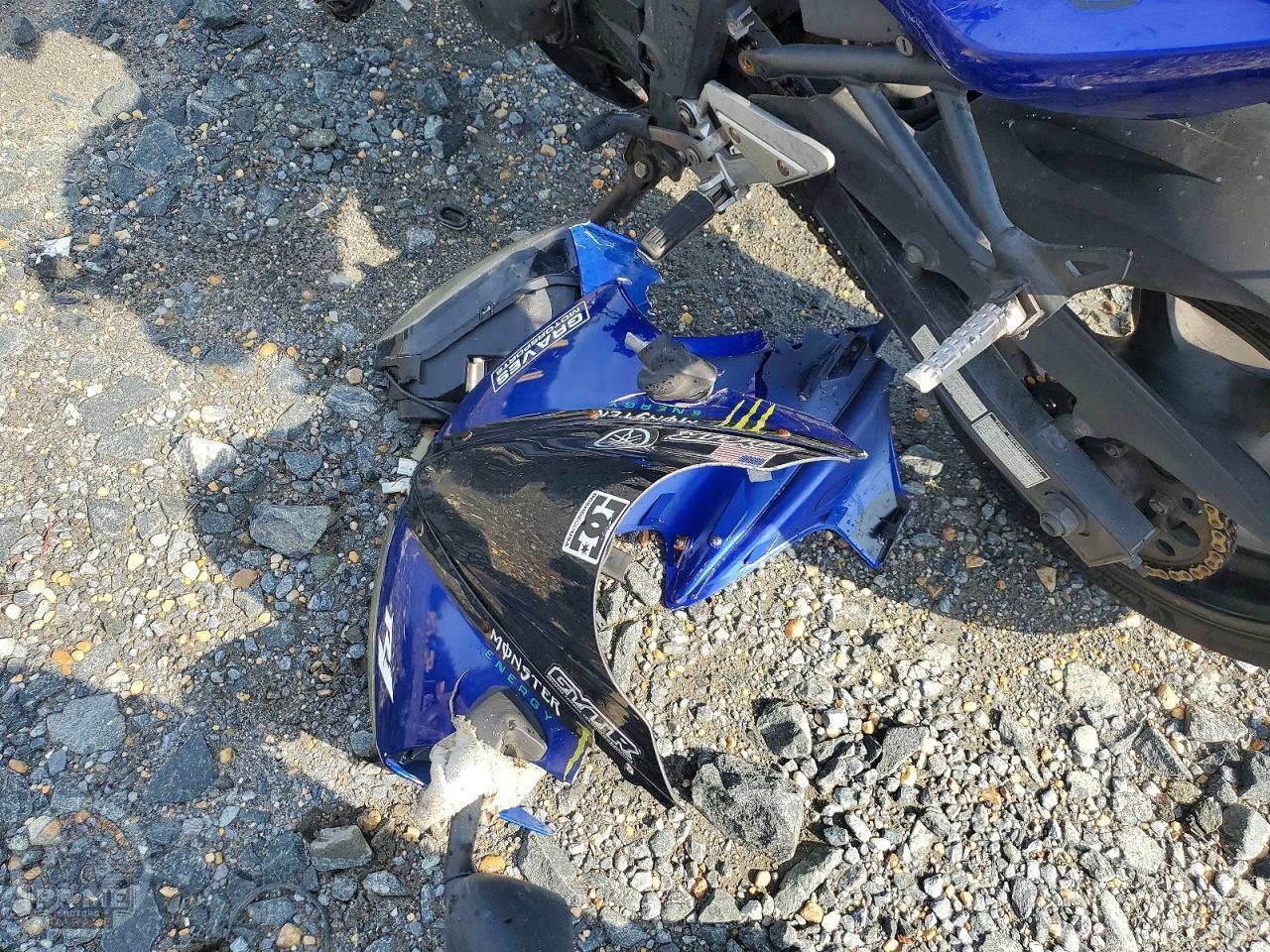 2006 YAMAHA FZ6 — фото 25