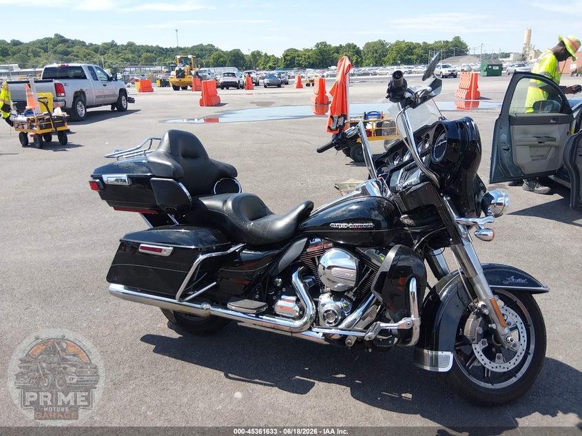 2015 HARLEY-DAVIDSON FLHTK (ULTRA LIMITED) ULTRA LIMITED — фото 12