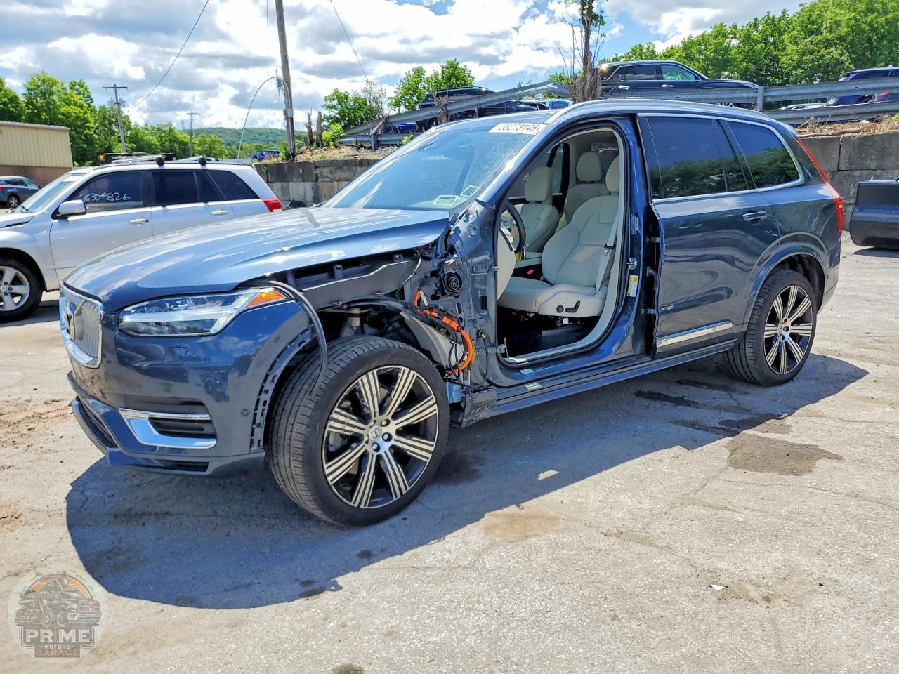 2025 VOLVO XC90 — фото 1