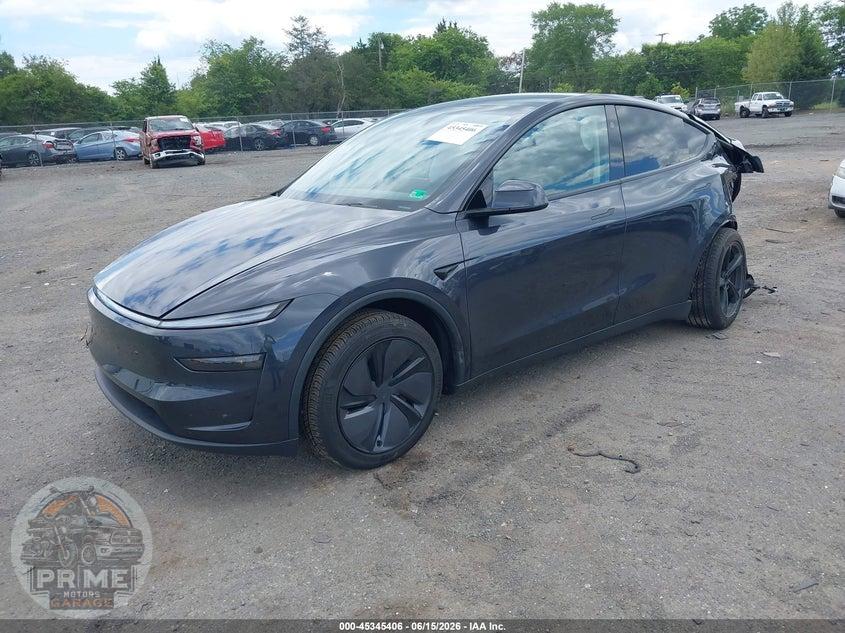 2026 TESLA MODEL Y PREMIUM REAR-WHEEL DRIVE/REAR-WHEEL DRIVE — фото 2