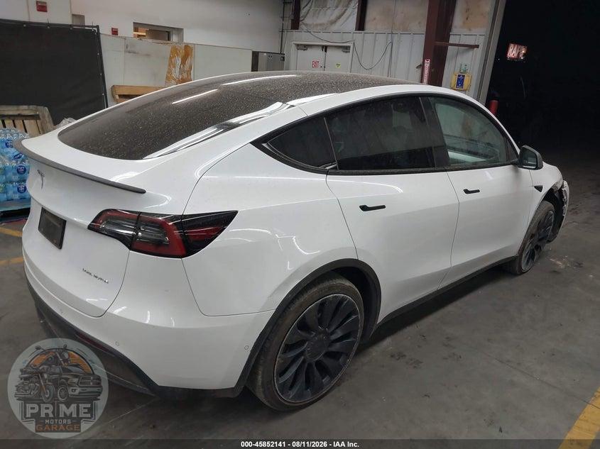 2022 TESLA MODEL Y LONG RANGE DUAL MOTOR ALL-WHEEL DRIVE — фото 4