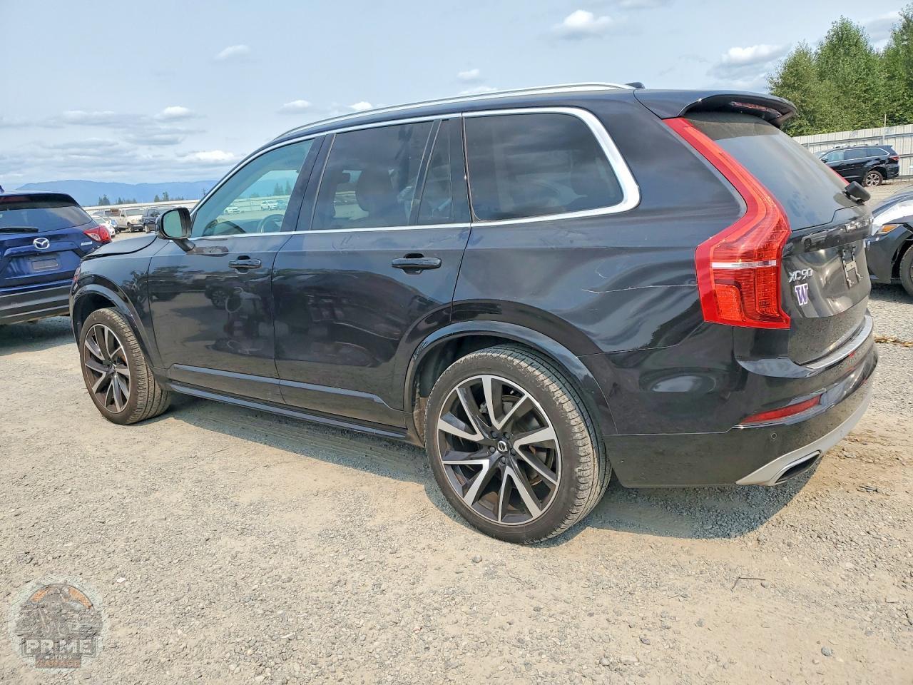 2021 VOLVO XC90 — фото 2