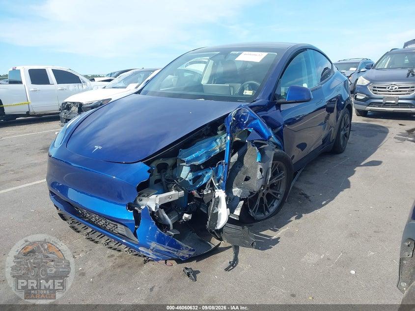 2024 TESLA MODEL Y LONG RANGE SINGLE MOTOR REAR-WHEEL DRIVE/RWD — фото 2