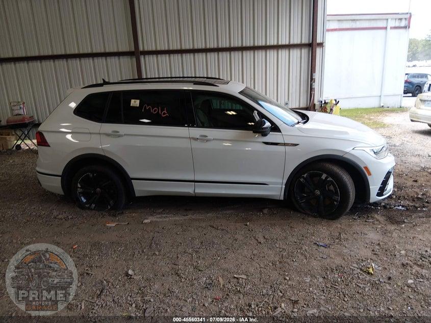 2024 VOLKSWAGEN TIGUAN 2.0T SE R-LINE BLACK — фото 13