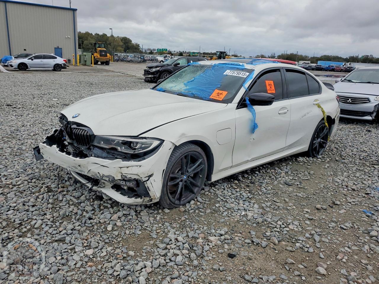 2021 BMW 3 SERIES — фото 1
