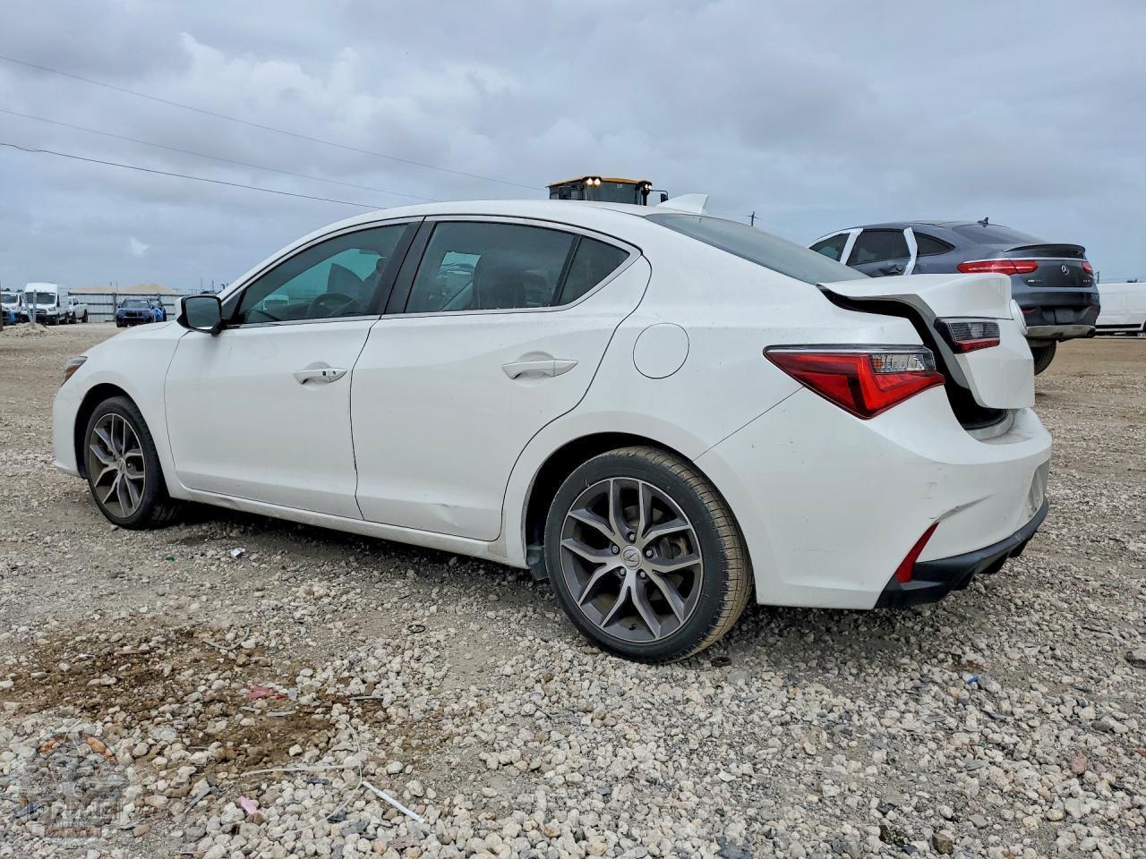 2020 ACURA ILX — фото 2