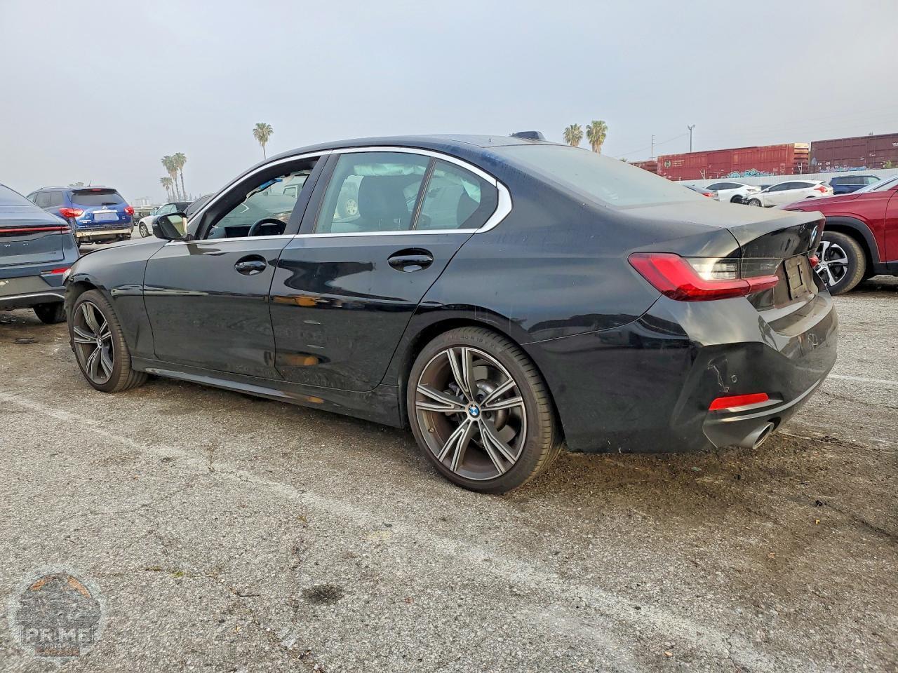 2024 BMW 3 SERIES — фото 2