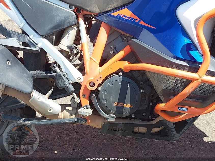 2023 KTM 1290 SUPER ADVENTURE R — фото 8