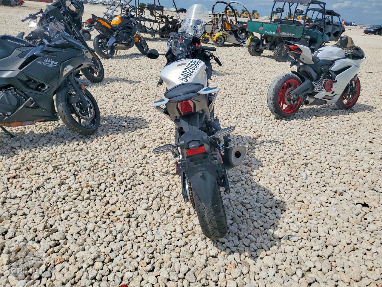 2025 YAMAHA YFZ320 — фото 4