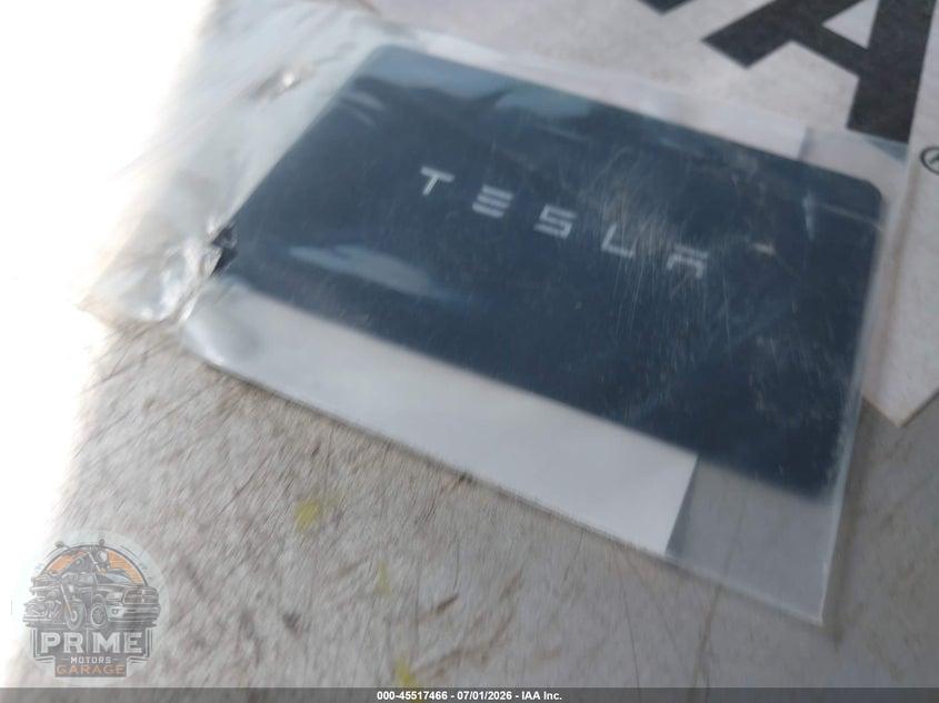 2024 TESLA MODEL Y LONG RANGE DUAL MOTOR ALL-WHEEL DRIVE — фото 11