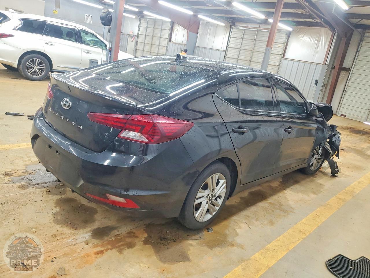 2020 HYUNDAI ELANTRA — фото 3