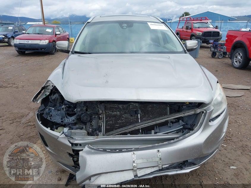 2014 VOLVO XC60 T6 PREMIER PLUS — фото 12