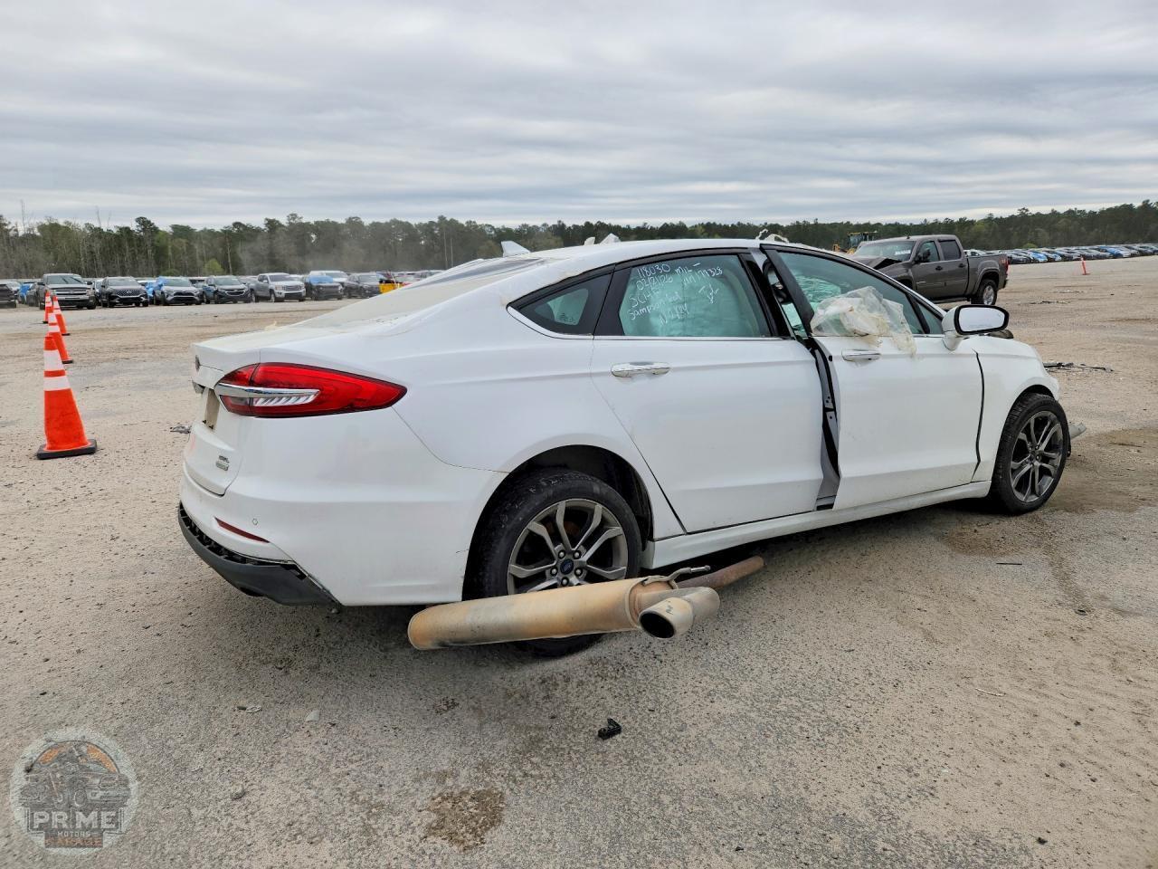 2020 FORD FUSION — фото 3