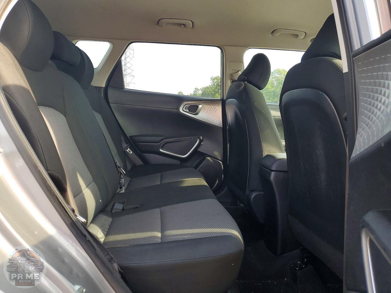 2023 KIA SOUL — фото 10