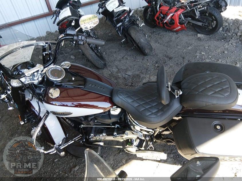 2021 HARLEY-DAVIDSON FLHCS (HERITAGE CLASSIC 114) — фото 13