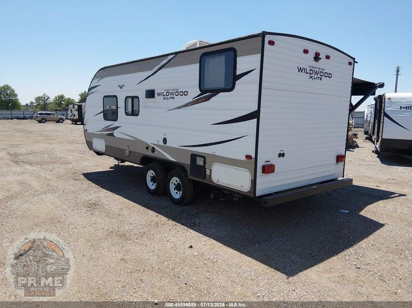 2018 FOREST RIVER WILDWOOD X-LITE 201BHXL TRAVEL TRAILER — фото 3