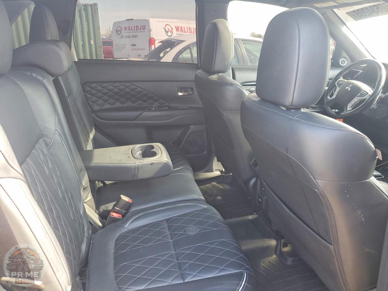 2020 MITSUBISHI OUTLANDER — фото 10
