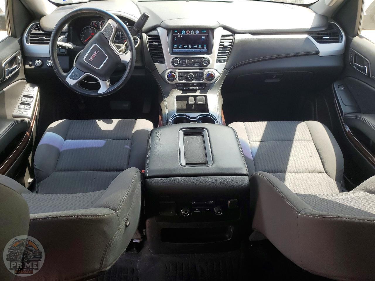 2020 GMC YUKON — фото 8