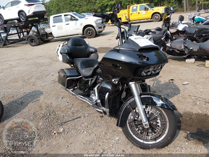 2016 HARLEY-DAVIDSON FLTRU (ROAD GLIDE ULTRA) — фото 1