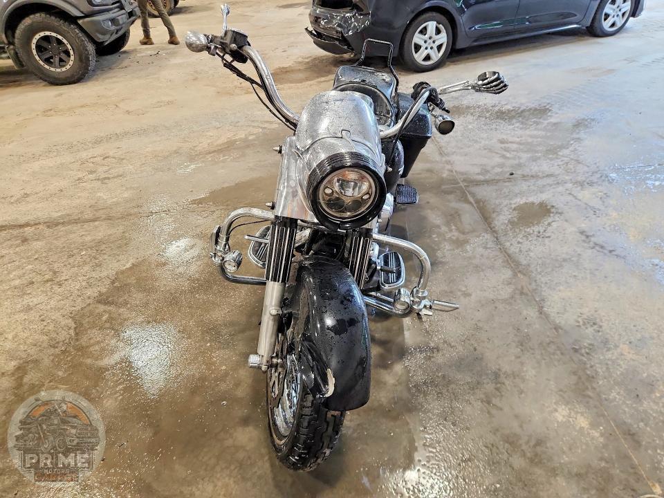2004 HARLEY-DAVIDSON FLHRSI (ROAD KING CUSTOM) — фото 2