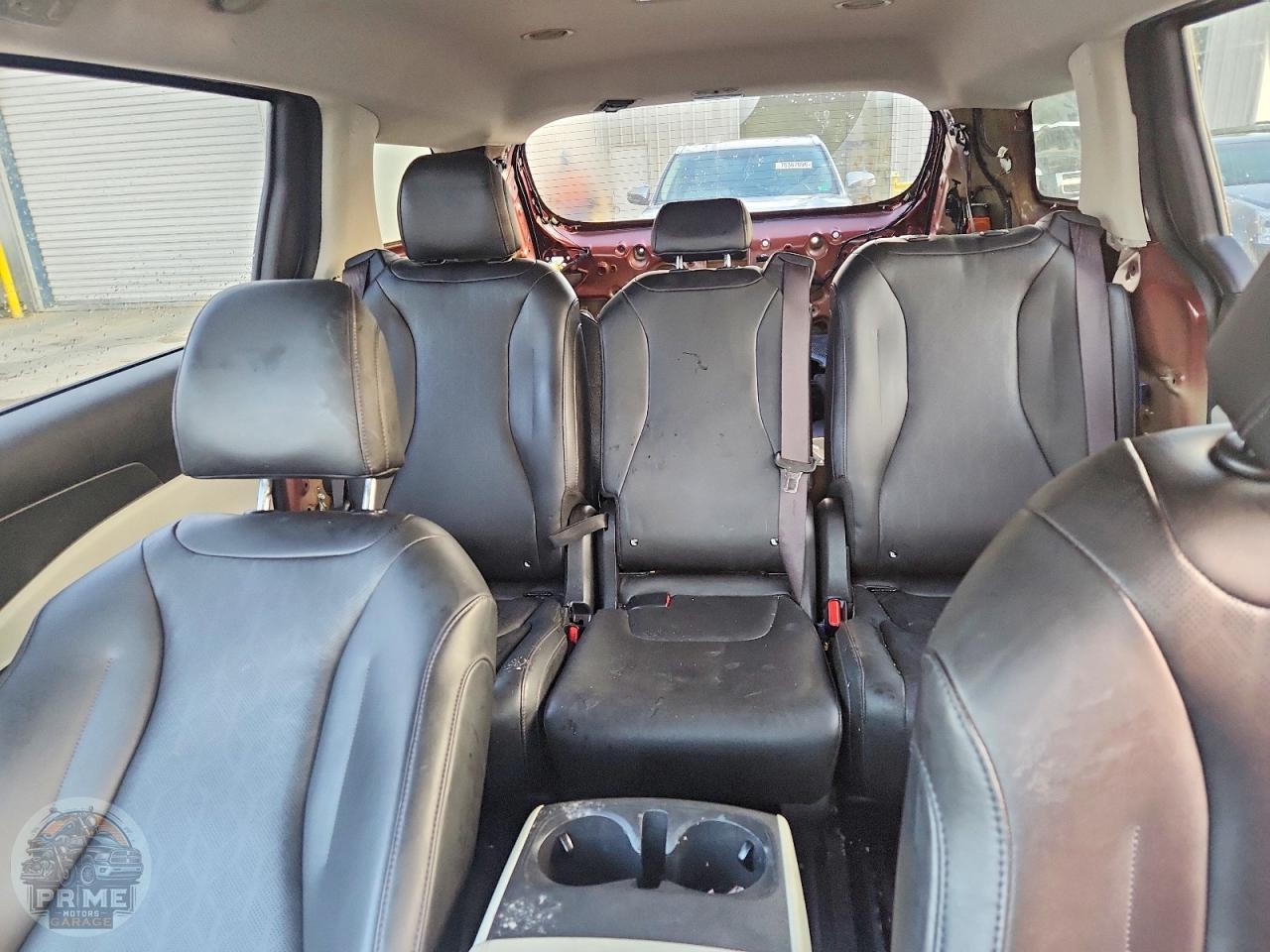 2022 KIA CARNIVAL — фото 10