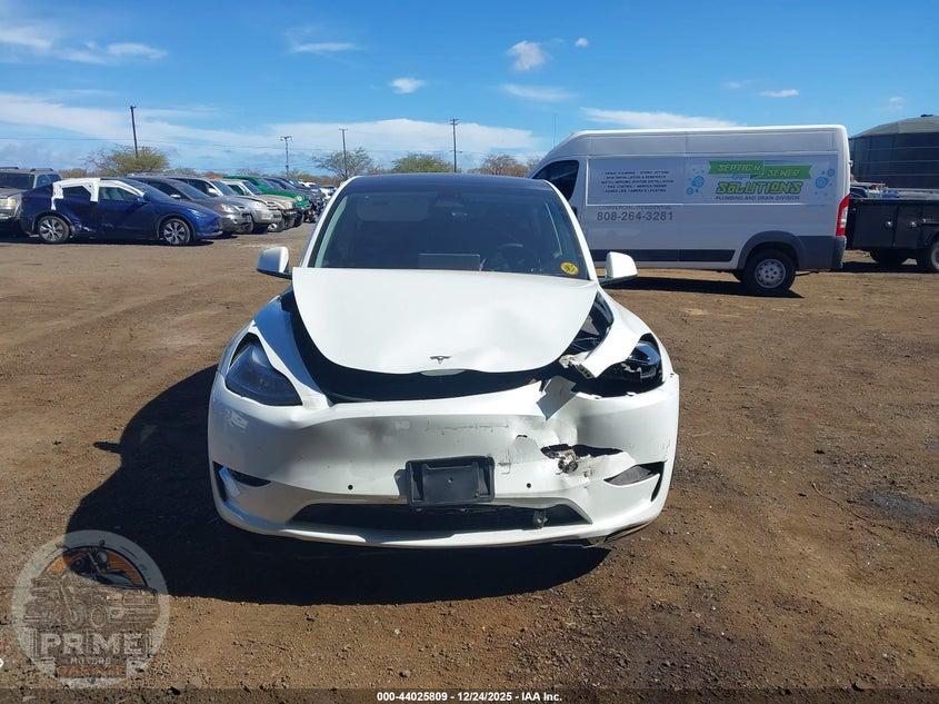 2022 TESLA MODEL Y LONG RANGE DUAL MOTOR ALL-WHEEL DRIVE — фото 12